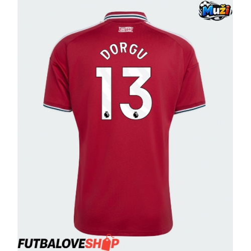 Dres Manchester United Patrick Dorgu #13 Domáci 2026-27 Krátky Rukáv